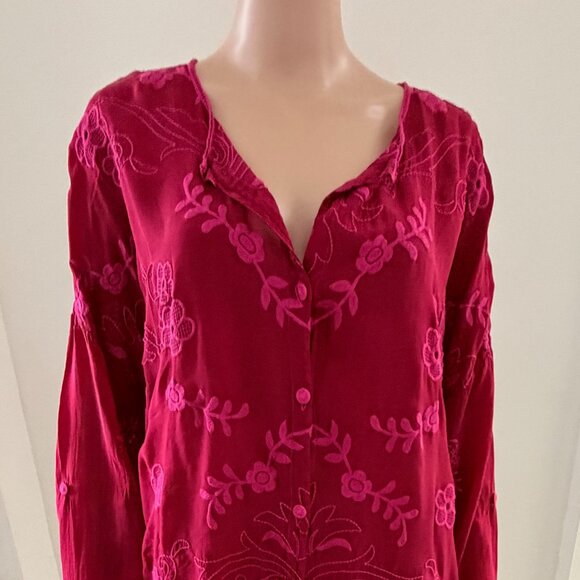 Johnny Was Tops - Johnny Was Red Embroidered Eyelet Cupra Rayon V Neck Boho Tunic 2X?